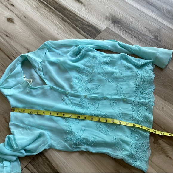 Vintage Ice Light Aqua Blouse and Camisole Set Embroidered and Beaded Size M - Picture 9 of 10